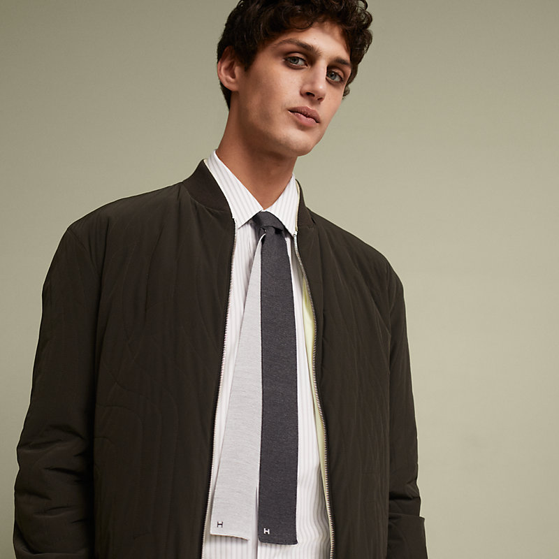 シルクニットタイ 5 cm《ドゥ・タン》 | Hermès - エルメス-公式サイト
